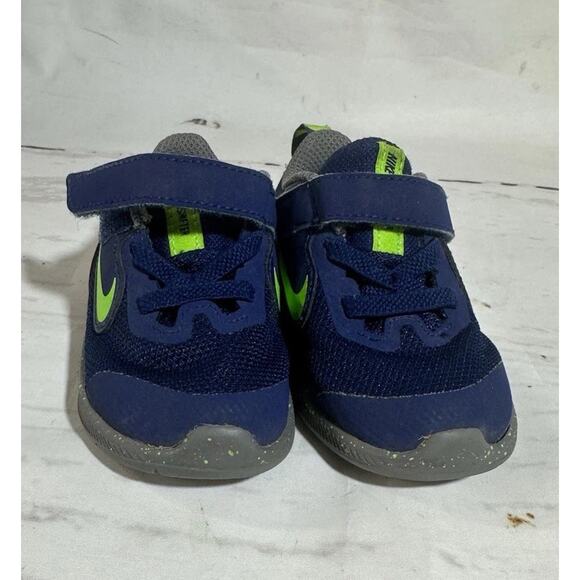 5C Nike Baby Toddler Sneakers Shoes Navy Neon Green - Picture 1 of 8